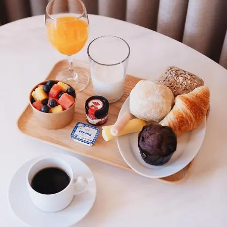 Orm - Almada Terrace Oporto