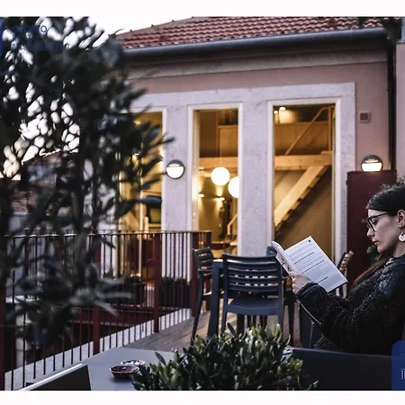 Orm - Almada Terrace *