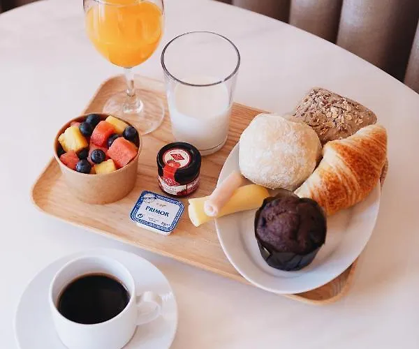 Orm - Almada Terrace Oporto