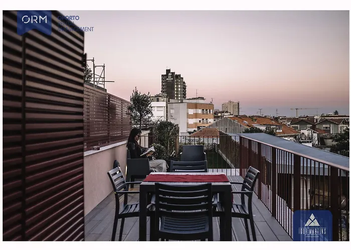 Orm - Almada Terrace Oporto