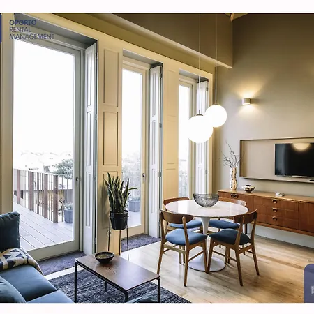 Orm - Almada Terrace * Porto